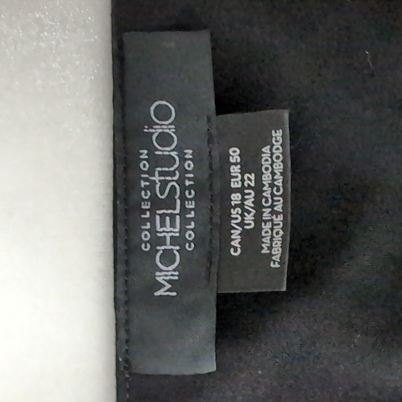 Michel Studio Black Boxy Button Down Cropped Shirt,Size 18. - Picture 7 of 9